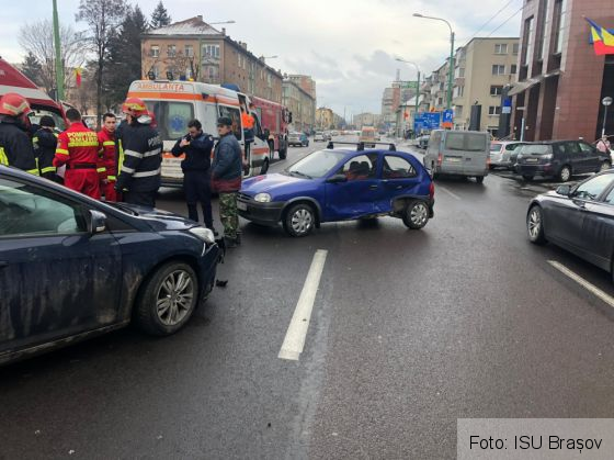 Update: BRAȘOV. Dosar penal în urma accidentului de pe Bulevardul 15 Noiembrie (FOTO) 1 IMG-20190125-WA0014_262759.jpg