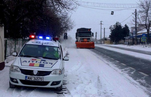 Peste 70 de sancţiuni pentru administratorii de drumuri, dar nu din Braşov 1 amendadrumari.jpg