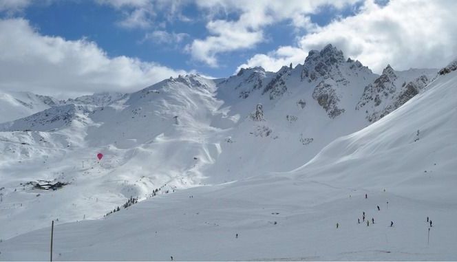 Doi angajaţi ai unei staţiuni de schi, uciși de explozibili 1 avalansa_17.jpg
