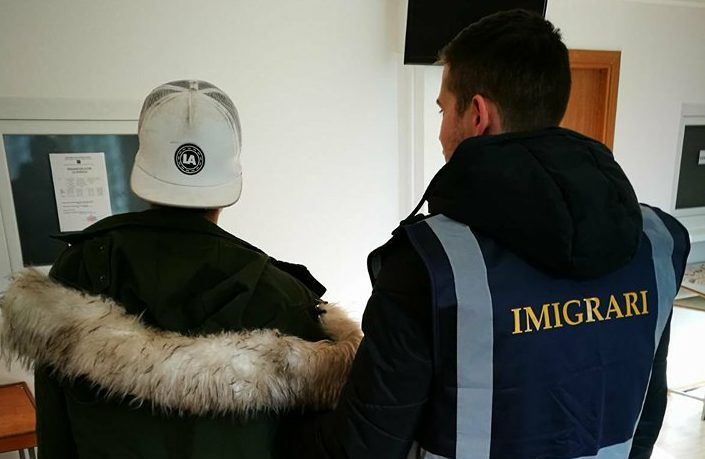 BRAȘOV. Tânără din China, depistată cu ședere ilegală 1 imigrari.jpg