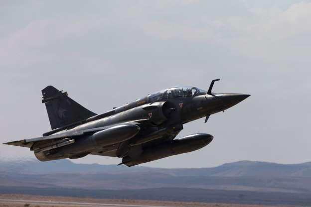 Un avion de vânătoare a dispărut de pe radare 1 mirage.jpg
