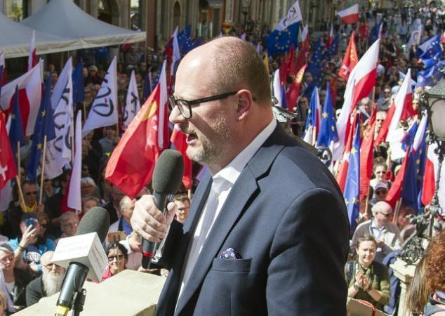 Un primar polonez a fost înjunghiat 1 paweladamowicz.jpg