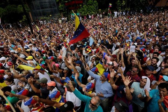 Cel puțin 16 morți în urma protestelor din Venezuela 1 venezuela_7.jpg