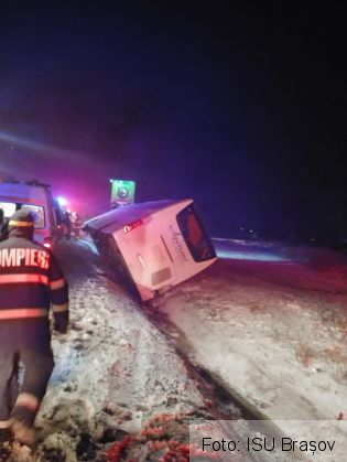Update. BRAŞOV. Dosar penal pentru vătămare corporală din culpă, în urma răsturnării autocarului 1 IMG-20190212-WA0069_263426.jpg