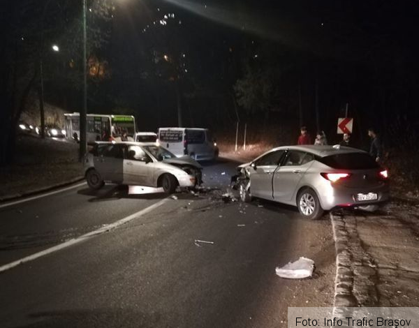 BRAȘOV. Coliziune frontală pe Drumul Poienii (FOTO) 1 accidentdrumulpoienii_3.jpg