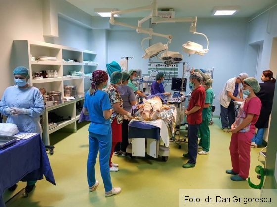 BRAȘOV. Primul pacient la secția de Arși grav din Spitalul Județean! 1 doctori1_263269.jpg