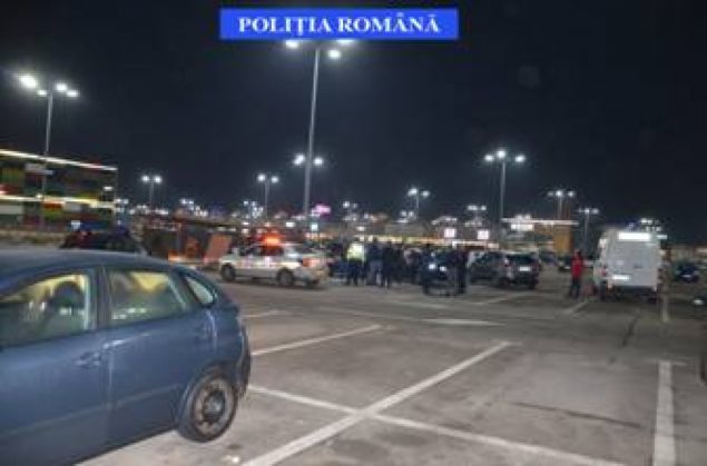 BRAȘOV. Flagrant în centrul comercial, pentru prinderea unor hoți „de carieră” (Update FOTO) 1 image002 (1)_263674.jpg