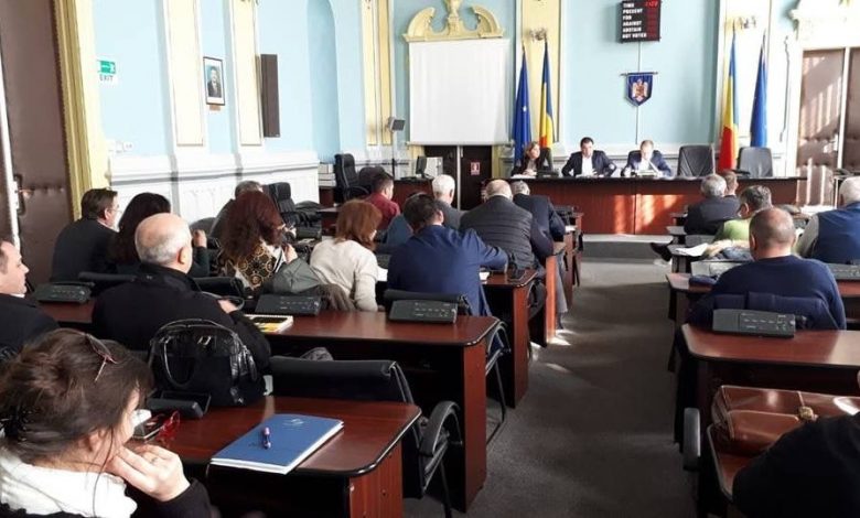 BRAŞOV. Primarii din marile oraşe, convocaţi de prefect la o discuţie privind tratarea apelor urbane reziduale. 1 primari2.jpg