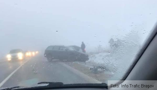 BRAȘOV. Accident și tamponări pe drumul spre Tărlungeni, din cauza ceții! 1 tarlungeni_3.jpg