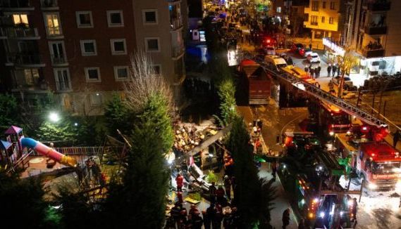 Un elicopter militar s-a prăbuşit în Istanbul. Patru morți 1 turcia_24.jpg