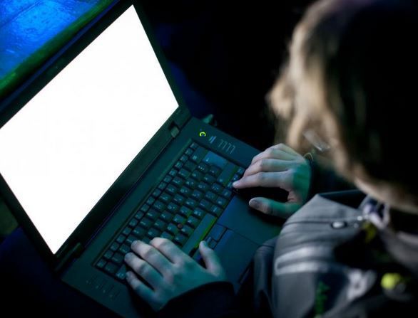 Aproape 20.000 de site-uri porno au fost închise 1 web_2.jpg