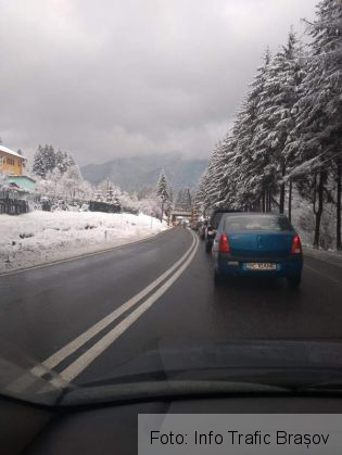 BRAȘOV. Trafic oprit pe DN 1, la Timișul de Sus 1 FB_IMG_1551514971747_264013.jpg