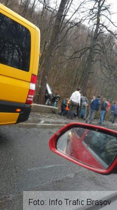 BRAȘOV. Patru victime, după răsturnarea unui autoturism pe DN 13 1 FB_IMG_1552736715075_264546.jpg