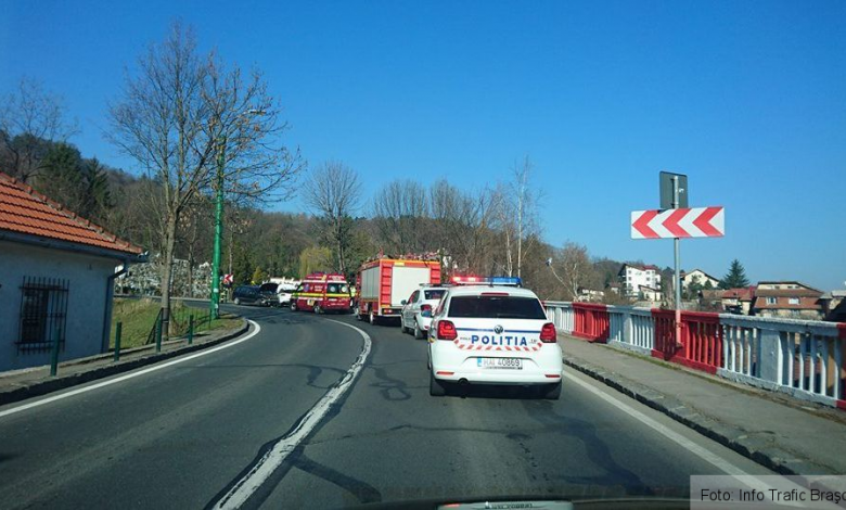 BRAȘOV. Accident în prima curbă de pe Drumul Poienii (FOTO) 1 accidentdrumulpoienii_4.jpg