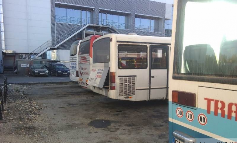 autogara-brasov-autobuze-transport4.jpg