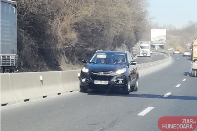 Autoturism cu numere de Brașov, surprins circulând pe contrasens pe DN 7 1 contrasens_0_265097.png