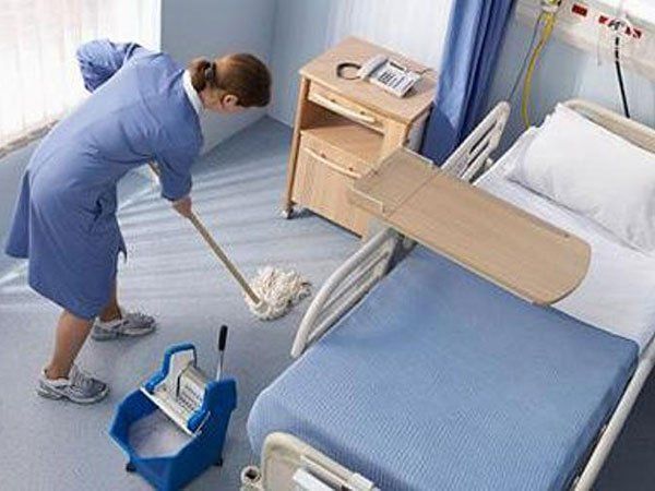Percheziții la firme care au vândut către spitale produse dezinfectante ineficiente! 1 dezinfectiespital.jpg