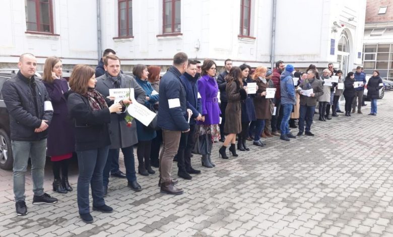 Magistrații brașoveni protestează din nou împotriva Ordonanței 7 1 img-20190301-wa0016.jpg