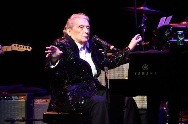 Jerry Lee Lewis a suferit un accident vascular cerebral 1 jerryleelewis.jpg