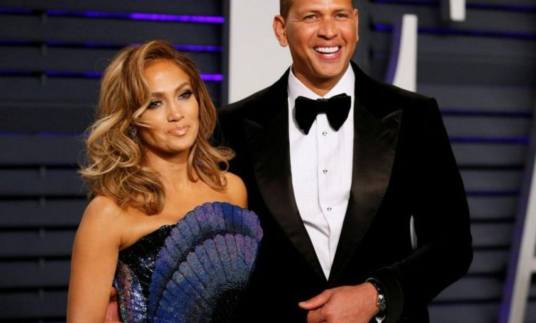 Jennifer Lopez şi Alex Rodriguez s-au logodit 1 jlo_2.jpg