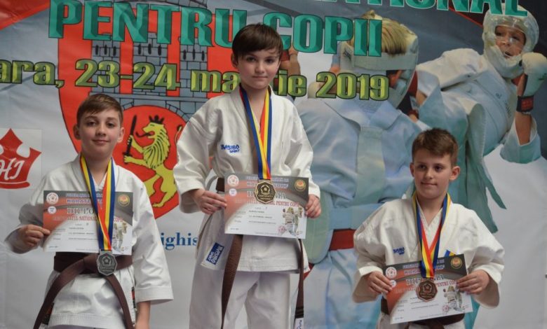 BRAŞOVUL are şi karateka de viitor!!! 1 karate_3.jpg