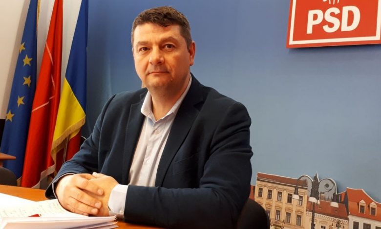 BRAŞOV. Acuzaţiile social-democratului Radu Mitric la adresa liberalului Adrian Veştea și răspunsul acestuia 1 mitric.jpg