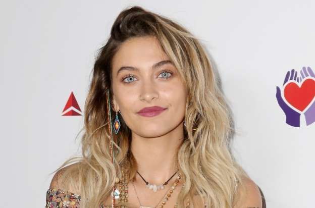 Fiica lui Michael Jackson a încercat să se sinucidă 1 parisjackson_2.jpg