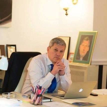 Fostul ministru al Justiției, Cătălin Predoiu, audiat într-un dosar care vizează „o persoană fizică din Brașov” 1 predoiu_2.jpg