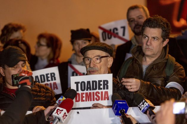 protest-Rebengiuc_264103.jpg