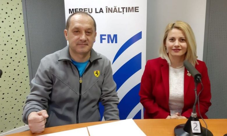 BRAȘOV. Și cu ajutorul jurnaliștilor, oamenii pot fi mai uniţi şi mai implicaţi. Donează sânge constant! 1 rasaliu-buzea.jpg