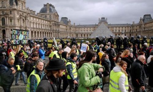 Vestele galbene au protestat din nou la Paris 1 vestegalbene_3.jpg