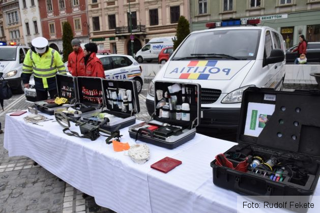 ziuapolitieimartie 06_208147.JPG