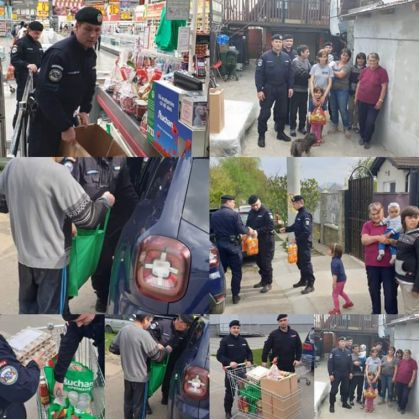 BRAȘOV. Jandarmii de la Gruparea Mobilă au adus fericire într-o familie din Sânpetru 1 FB_IMG_1556261522838_266282.jpg