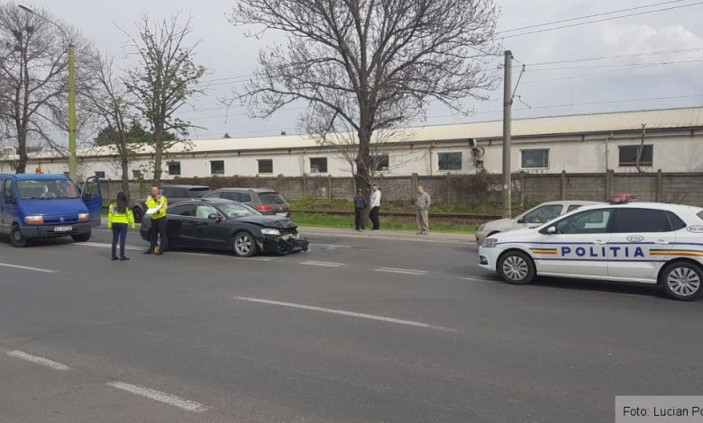 BRAȘOV. ULTIMA ORĂ. Accident cu o victimă pe strada Hărmanului (FOTO) 1 accidenttriaj.jpeg