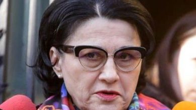 andronescu_3.jpg