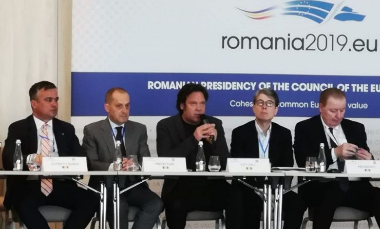 Întrunire europeană la BRAŞOV pe tema biodiversităţii 1 biodiversitate.jpg