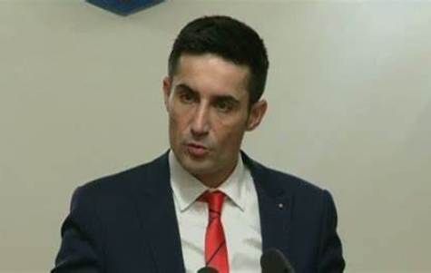Claudiu Manda, pieton pentru 90 de zile 1 claudiumanda_2.jpg