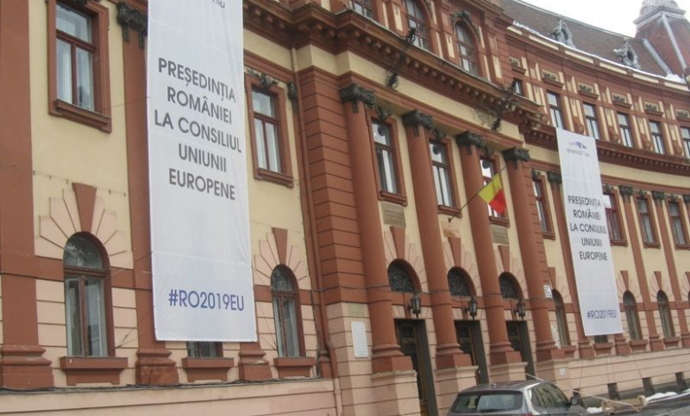 BRAŞOV. Ministrul Justiţiei promite o arhivă nouă pentru Curtea de Apel 1 img-1555_2.jpg