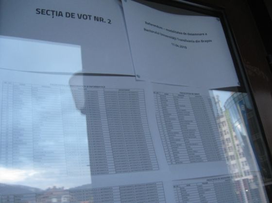 referendum-univ_265809.JPG