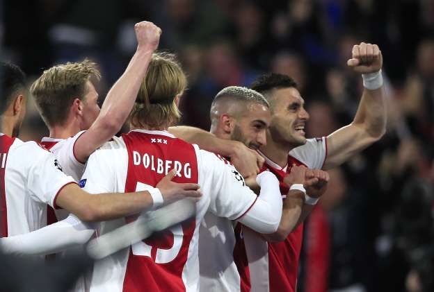 Ajax a câştigat titlul cu numărul 34 în Olanda 1 ajax_4.jpg