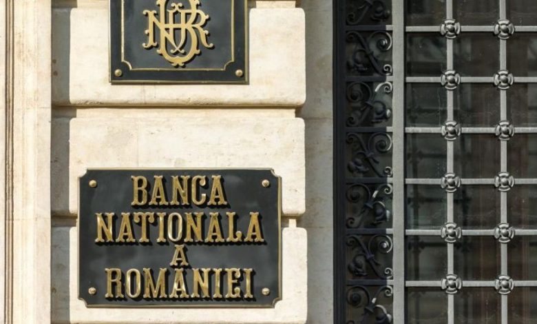 Pe cine vrea să pună George Simion în fruntea BNR / „Știe macroeconomie mai puțin ca pisica mea” 3 bnr1_3.jpg