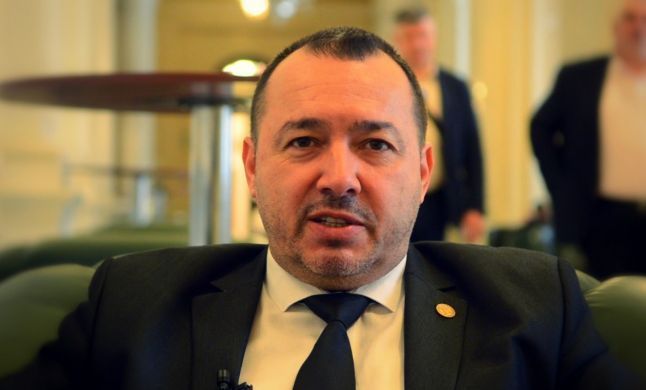 BRAȘOV. Mesaj viral al unui polițist pentru deputatul PSD „Mitralieră”: „Aberantule, îmi câștig salariul prin muncă, nu prin vot” 1 catalinradulescupsd.jpg