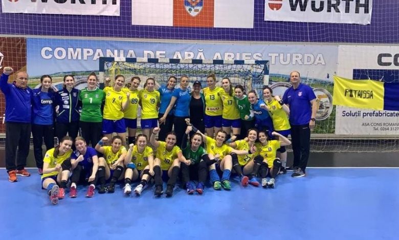 BRAȘOV. Junioarele 1 de la Corona Transilvania s-au califcat în careul de ași al turneului final 1 coronatransilvania.jpg