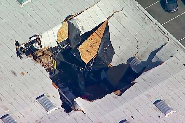 Un avion militar s-a prăbușit peste un depozit 1 f-16.jpg