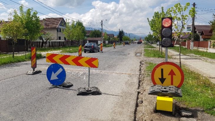 Supraviețuitorul 1 lucrari-DN73-Rasnov1_267052.jpeg