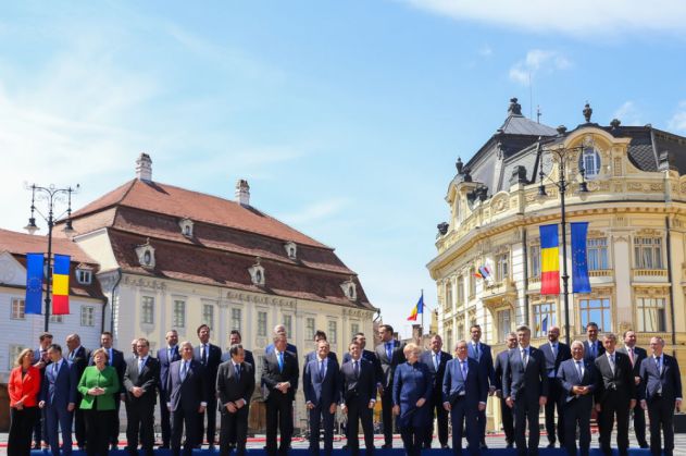 Declaraţia de la Sibiu: „Vom pune oamenii pe primul loc, și nu politica” 1 summit-UE-Sibiu1_266912.jpg