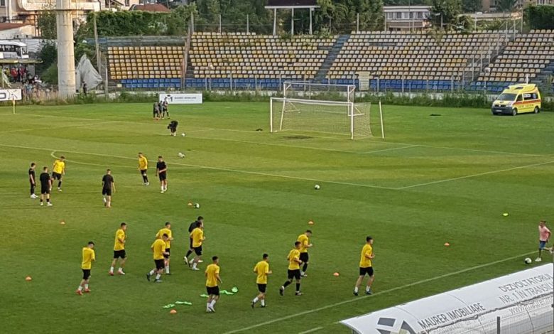 BRAȘOV. Încă un amical tare pentru ACS SR Municipal 1 acssr_3.jpg