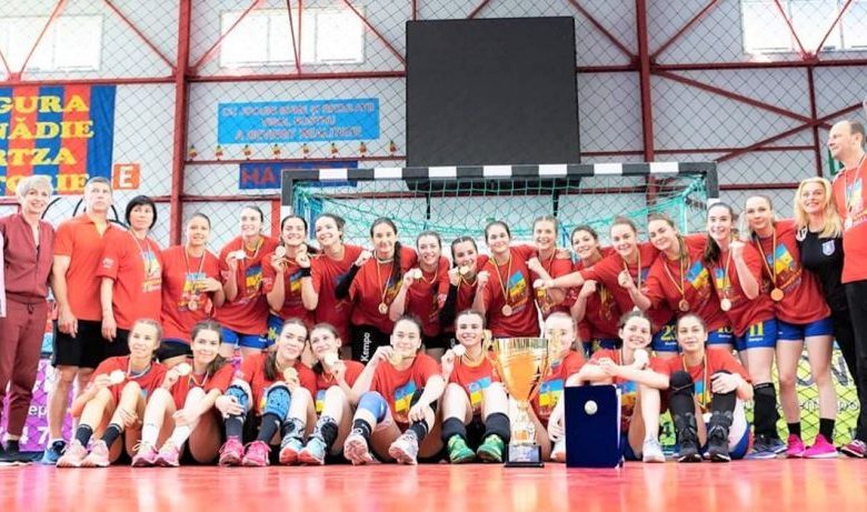 BRAȘOV. Corona Transilvania nu a avut rival la turneul final al junioarelor 2 1 corona_9.jpeg