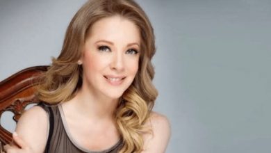 edithgonzalez_2.jpg