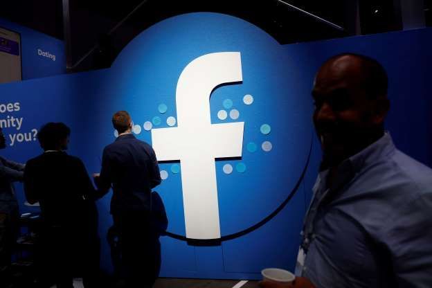 Facebook suspendă preinstalarea aplicațiilor sale pe aparatele Huawei 1 fb_6.jpg